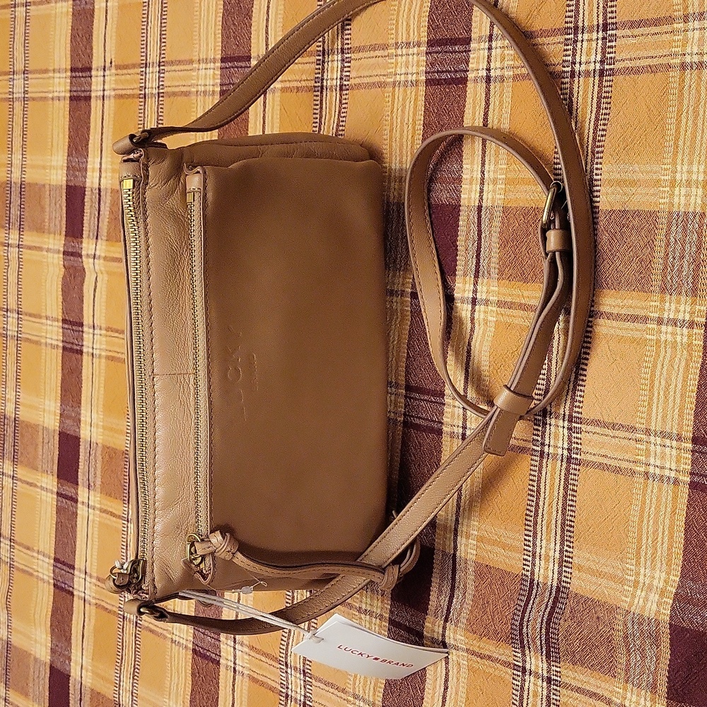 🆕️Lucky Brand Koda tawny brown ,genuine leather